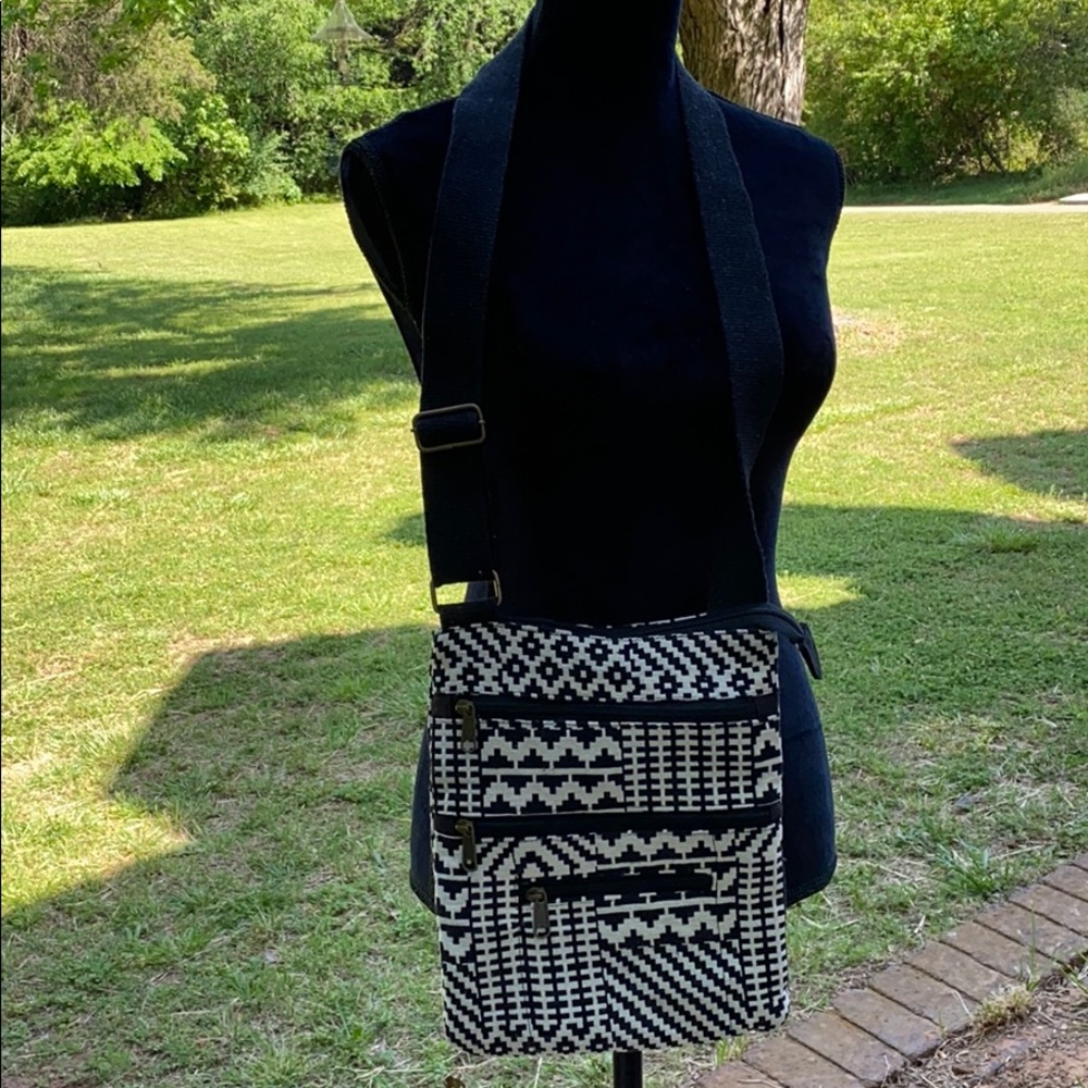 Boho black & cream purse geometric print EUC